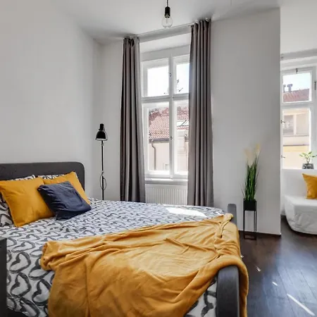 Апартаменты New Comfort Quiet 3bds - Lub8