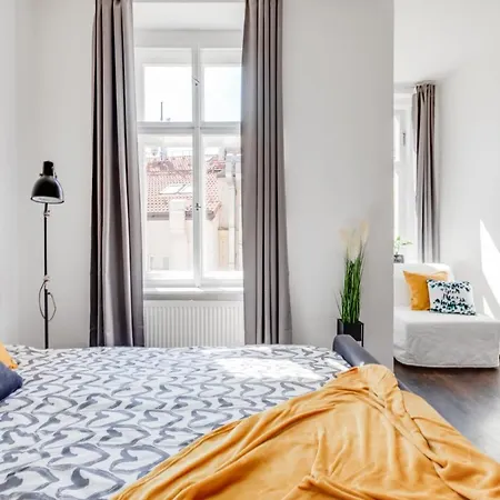 Apartment New Comfort Quiet 3bds - Lub8 Prague