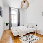 New Comfort Quiet 3bds - Lub8 Daire